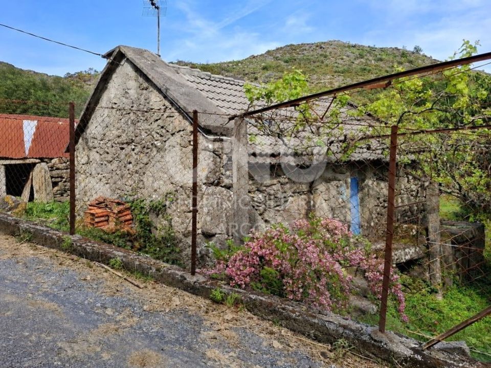 Villa i Arcos de Valdevez, Viana do Castelo - foto 1