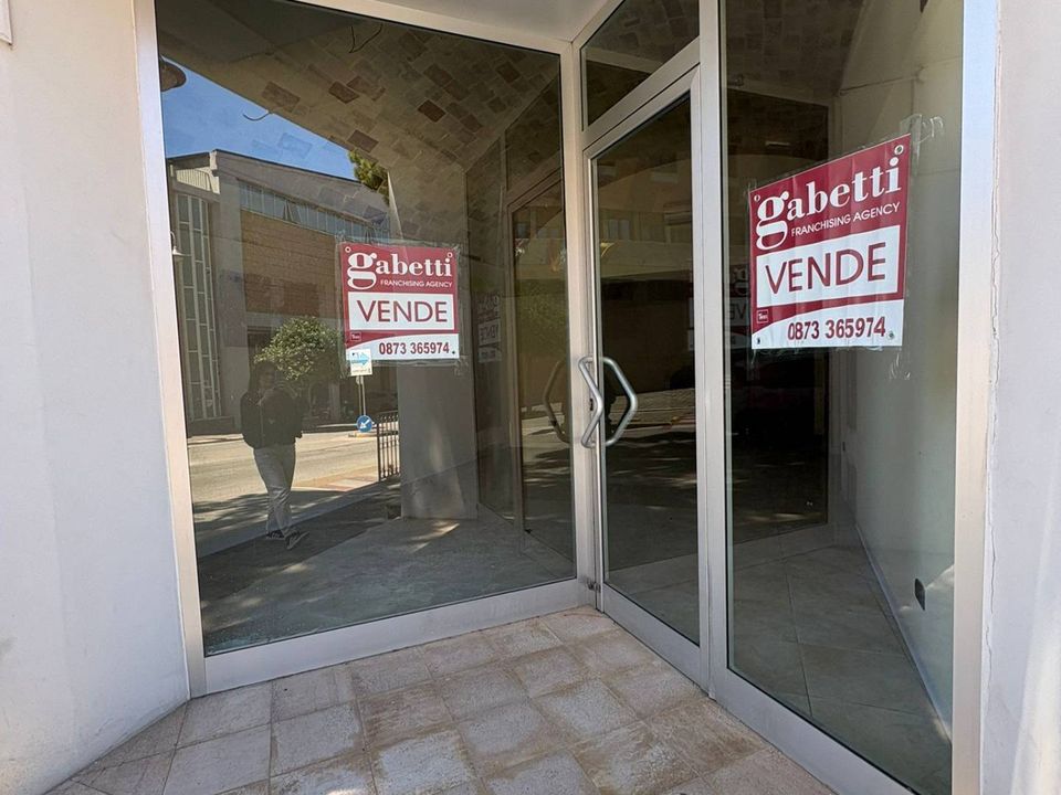 Erhvervsejendom i Vasto, Chieti - foto 4