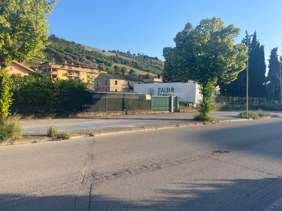Helårsgrund i Colonnella, Teramo - foto 2