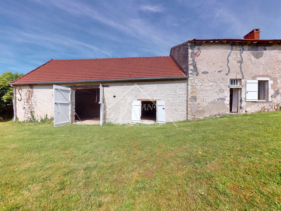 Villa i Ébreuil, Allier - foto 1