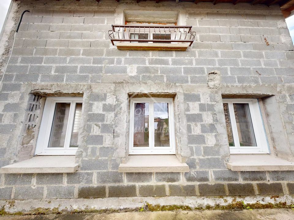 Villa i Le Mayet-d'École, Allier - foto 1