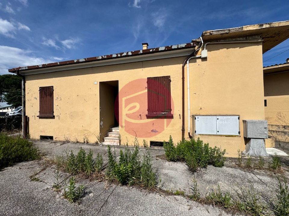 Villa - Santarcangelo Di Romagna, Rimini - photo 2