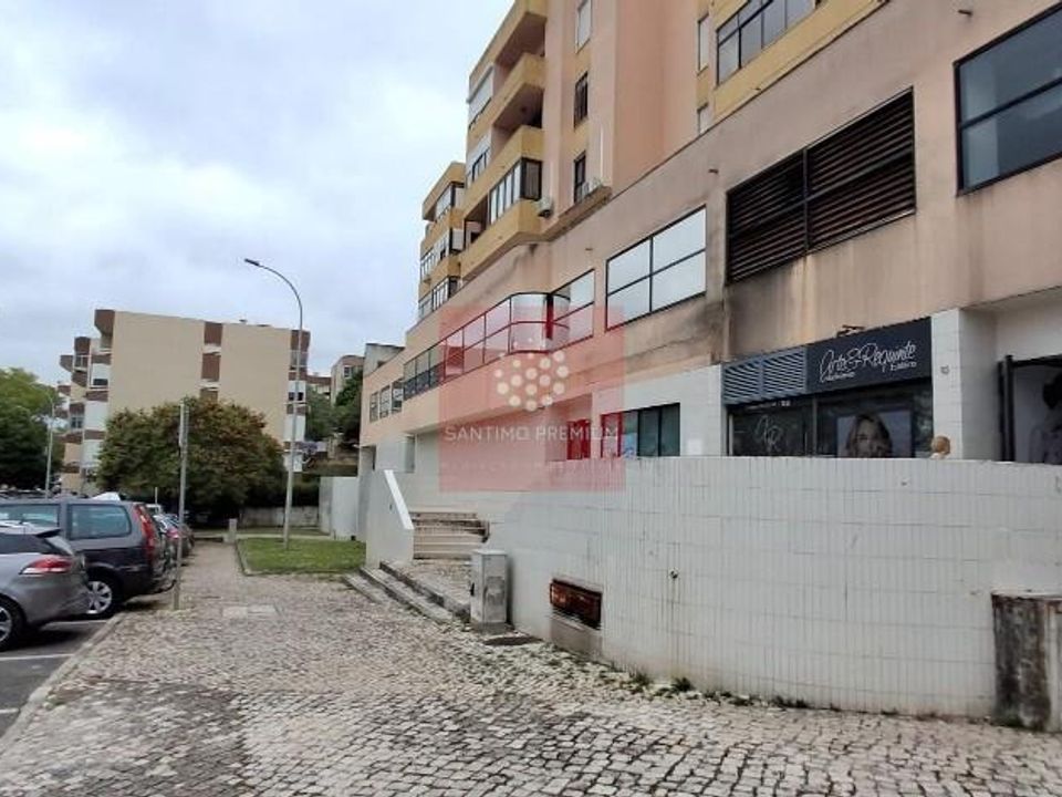 Erhvervsejendom i Amadora, Lisbon - foto 5