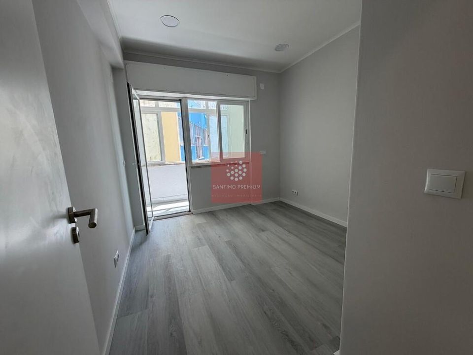 Lejlighed i Amadora, Lisbon - foto 5