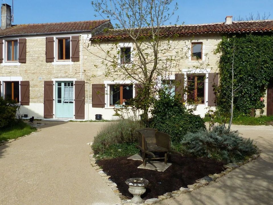 Landsbyhus i Courcome, Charente - bilde 1