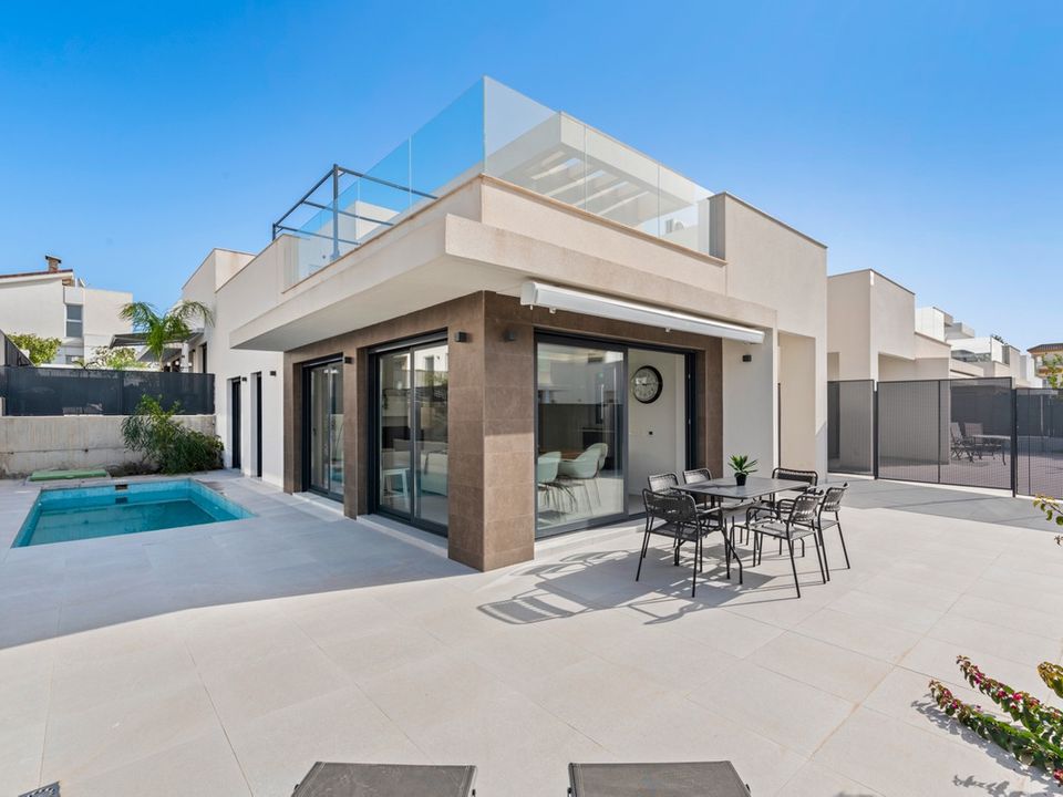 Villa i La Marina, Alicante - foto 1