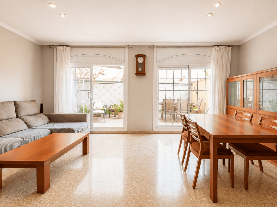 Villa - Canet De Mar, Barcelona - photo 3