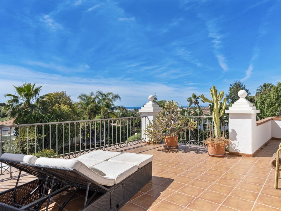 Villa i El Paraiso, Malaga - foto 3