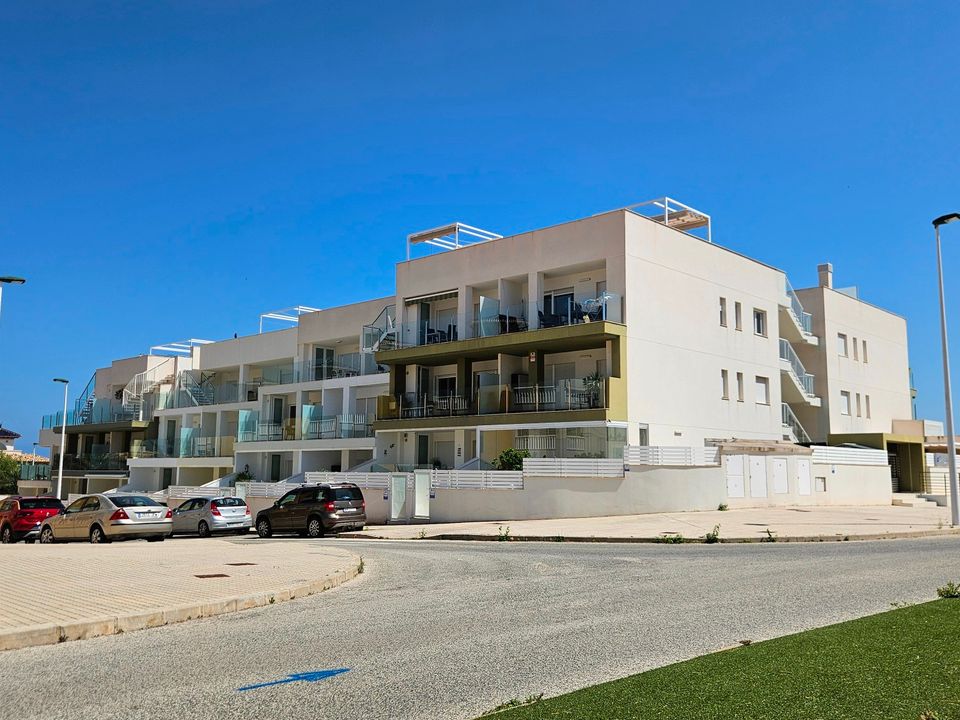 Lejlighed i La Marina, Alicante - foto 1