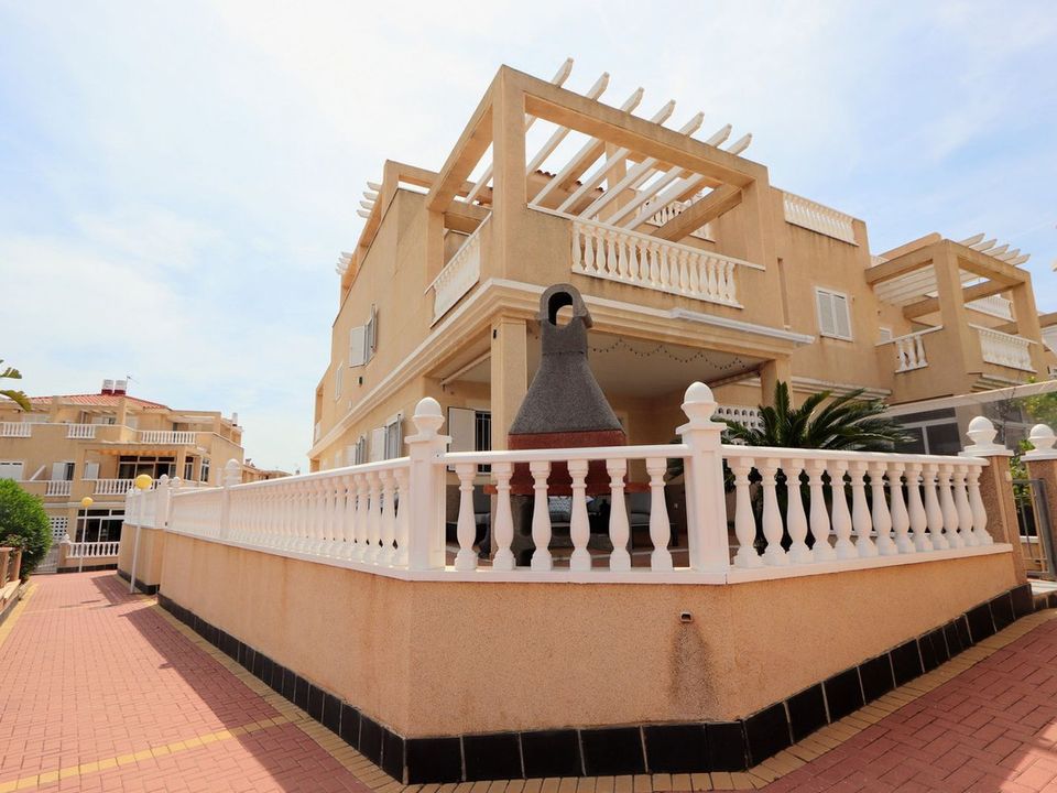 Villa i Playa Flamenca, Alicante - foto 1