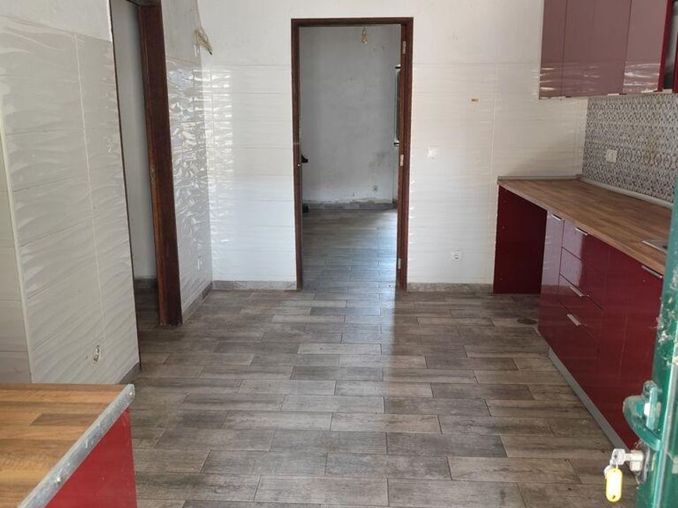 Casa de pueblo en Portalegre, Portalegre - foto 5