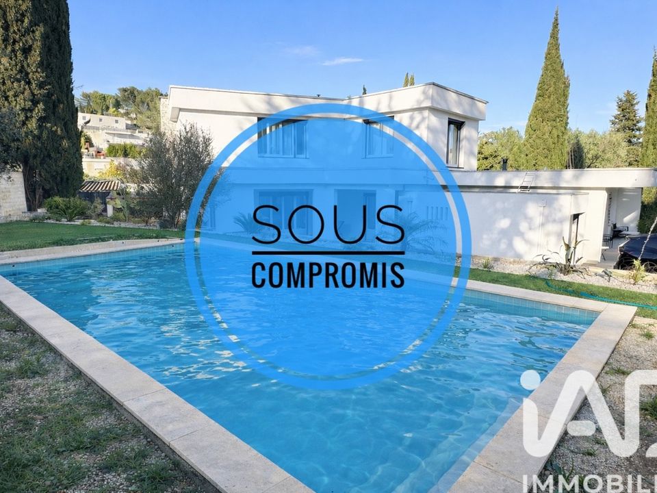 Villa i Carnoux-en-Provence, Bouches-du-Rhone - foto 1