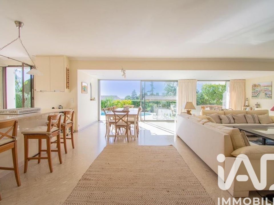 Villa i Villeneuve-Loubet, Alpes-Maritimes - foto 3
