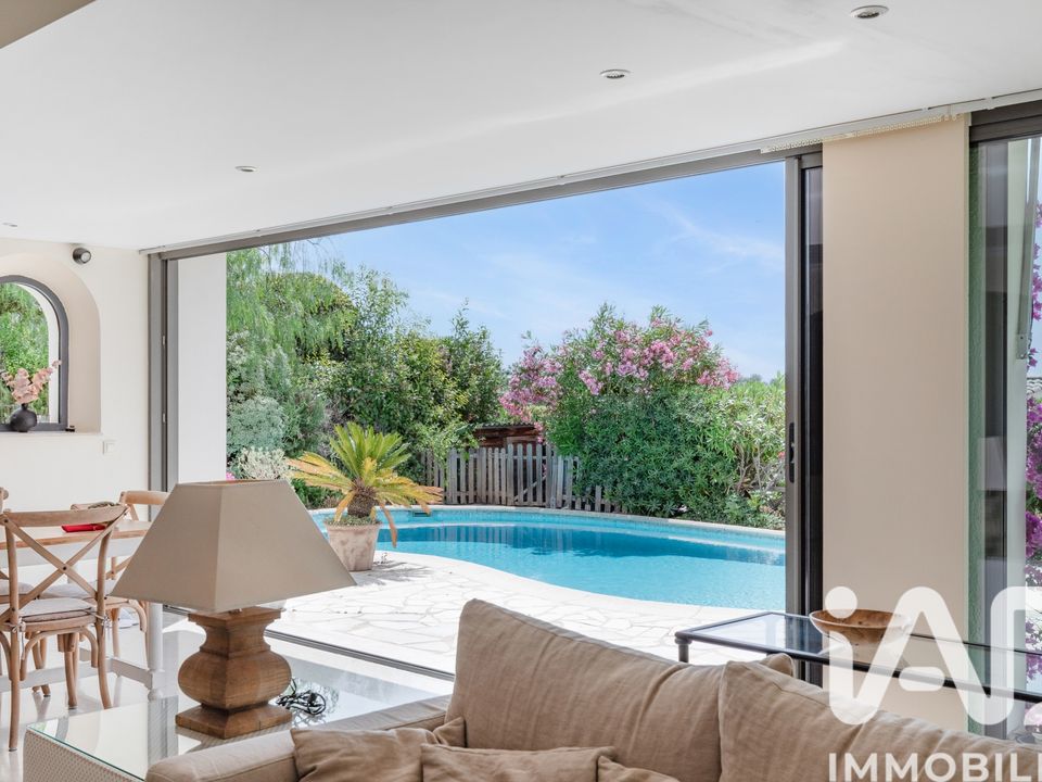 Villa i Villeneuve-Loubet, Alpes-Maritimes - foto 4
