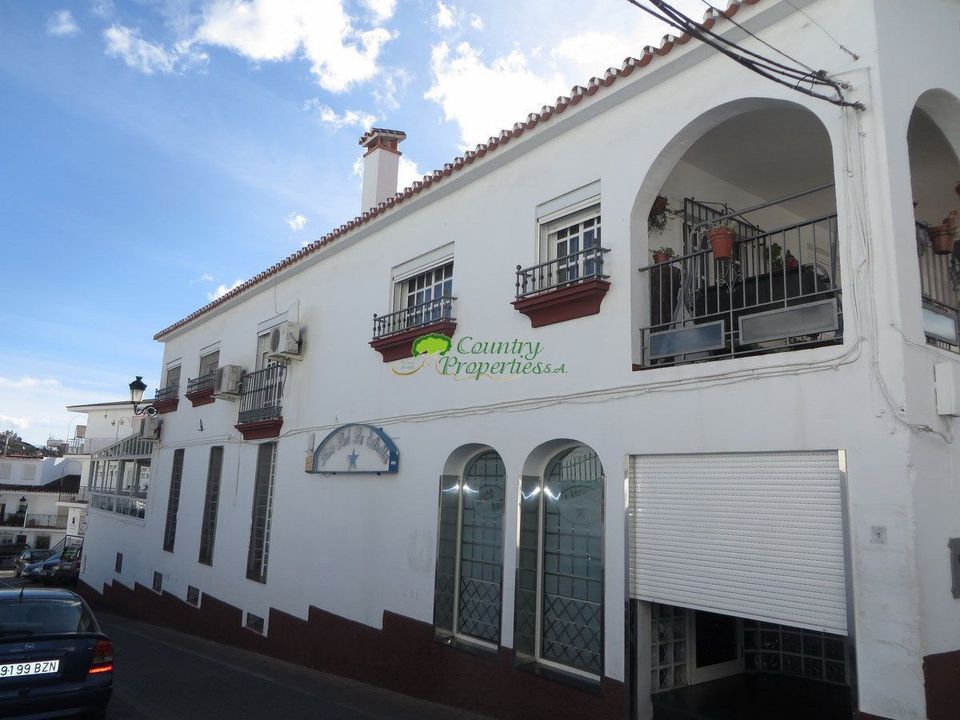 Erhvervsejendom i Competa, Malaga - foto 1
