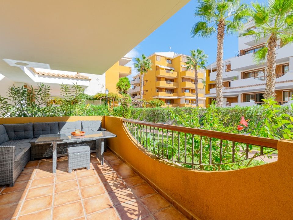 Lejlighed i Punta Prima, Alicante - foto 1