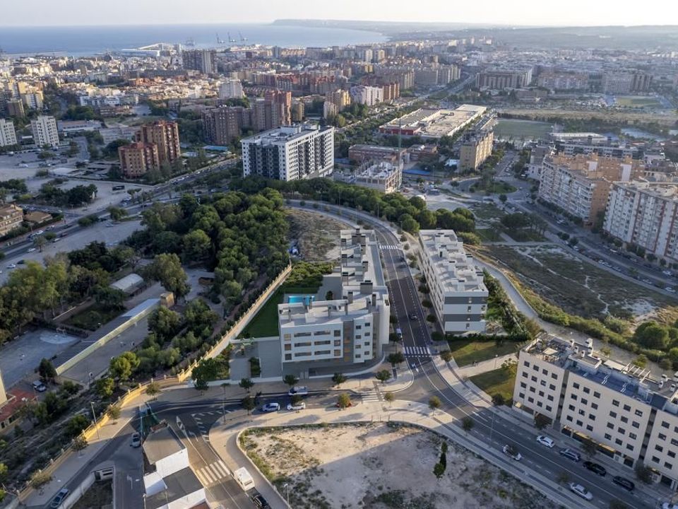 Lejlighed i Alicante, Alicante - foto 2