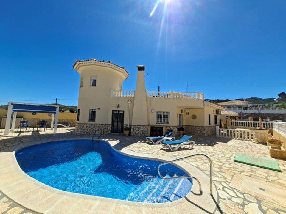 Villa en Arboleas, Almeria - foto 1