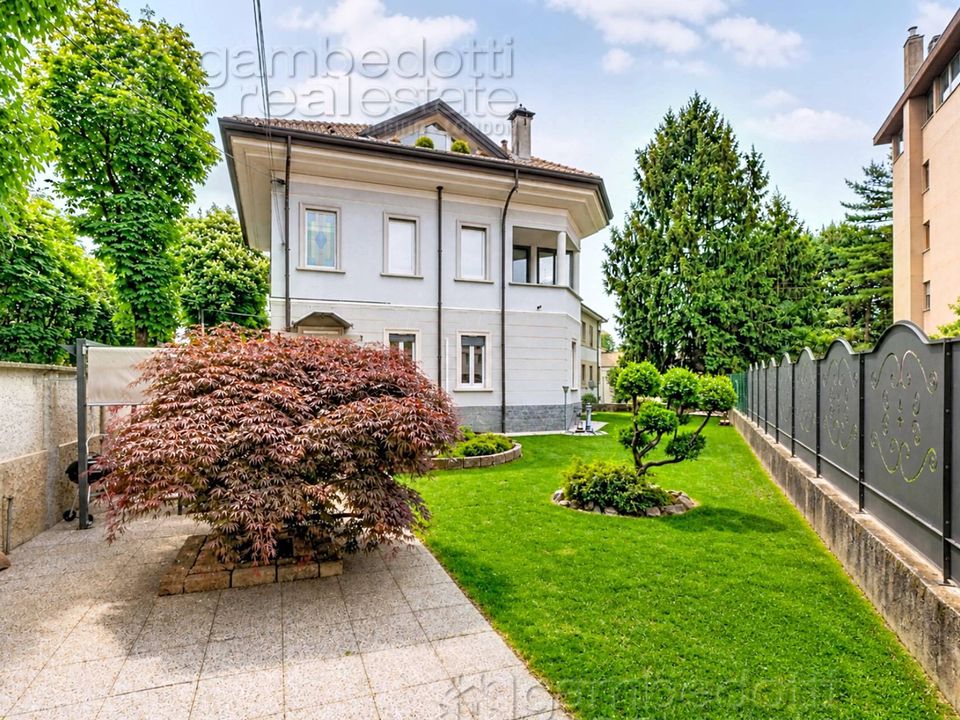 Villa i Busto Arsizio, Varese - bilde 1