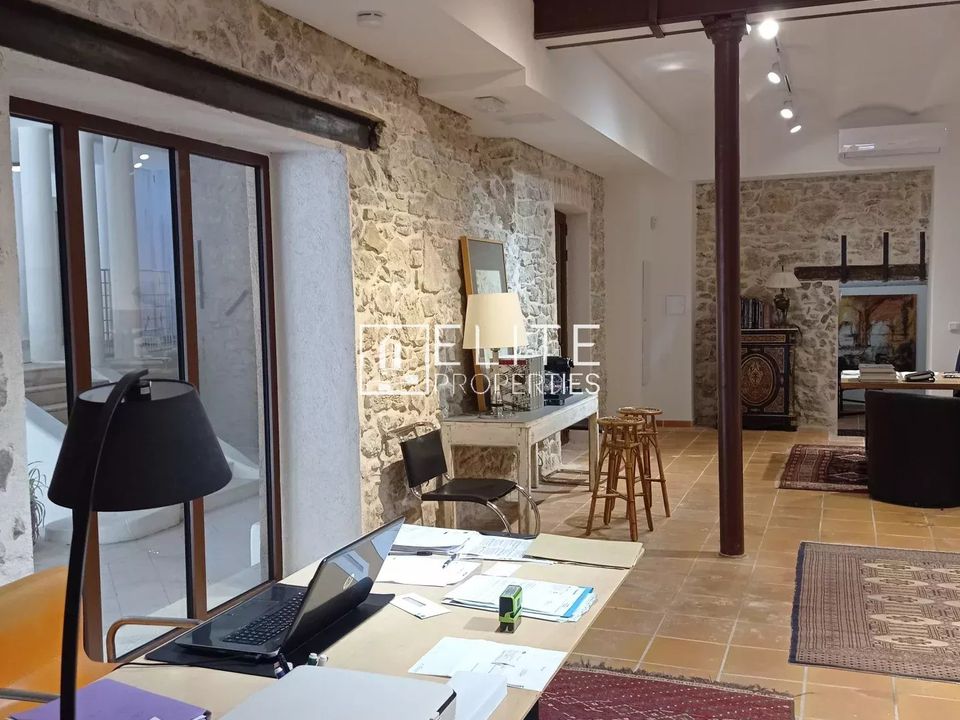 Erhvervsejendom i Mougins, Alpes-Maritimes - foto 5