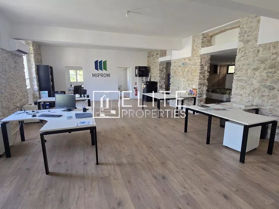 Erhvervsejendom i Mougins, Alpes-Maritimes - foto 5