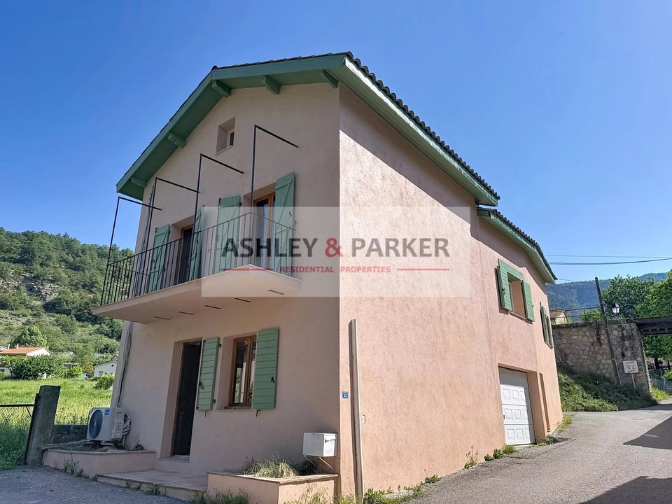 Appartement in Le Fugeret, Alpes-de-Haute-Provence - foto 2