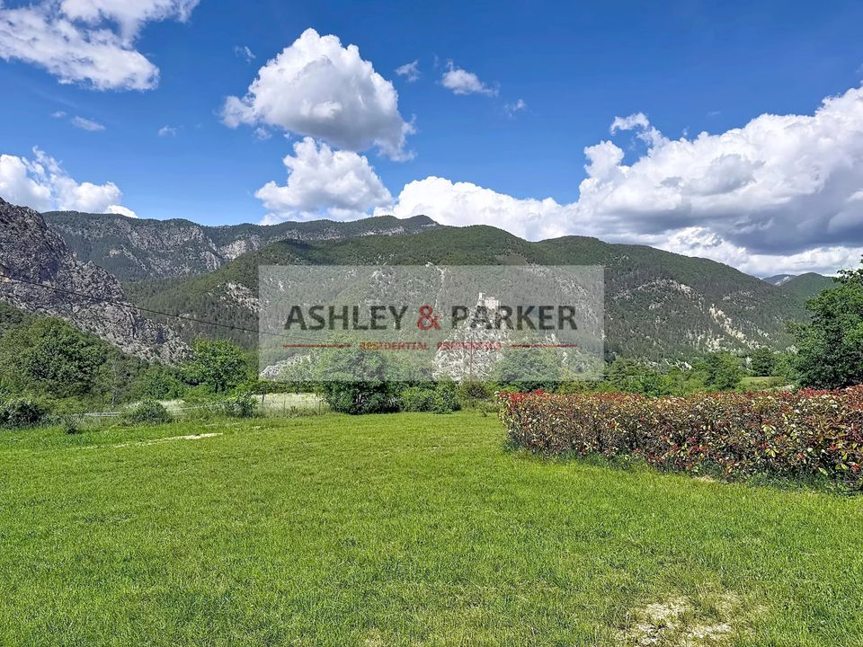 Villa en Entrevaux, Alpes-de-Haute-Provence - foto 2