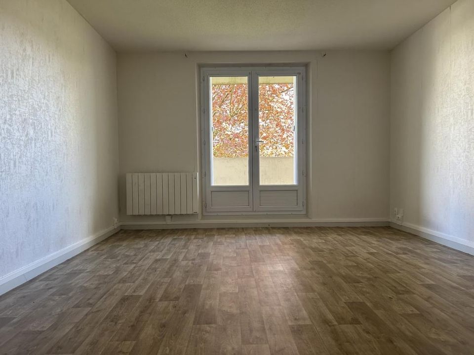 Lejlighed i Saint-Florentin, Yonne - foto 4