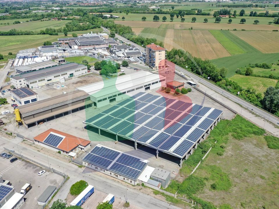 Erhvervsejendom i Villastellone, Turin - foto 2