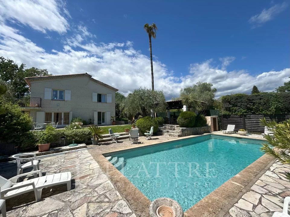 Villa i Opio, Alpes-Maritimes - foto 1
