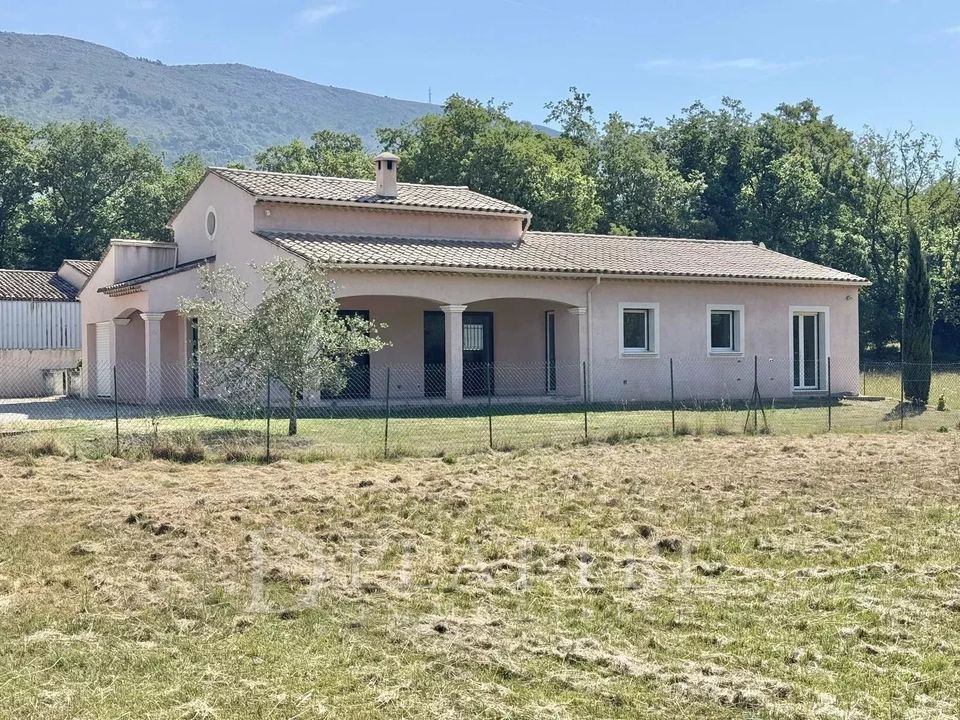Villa i Saint-Vallier-de-Thiey, Alpes-Maritimes - foto 1
