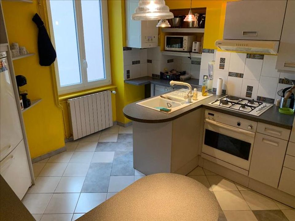 Lejlighed i Sainte-Colombe, Rhone - foto 4
