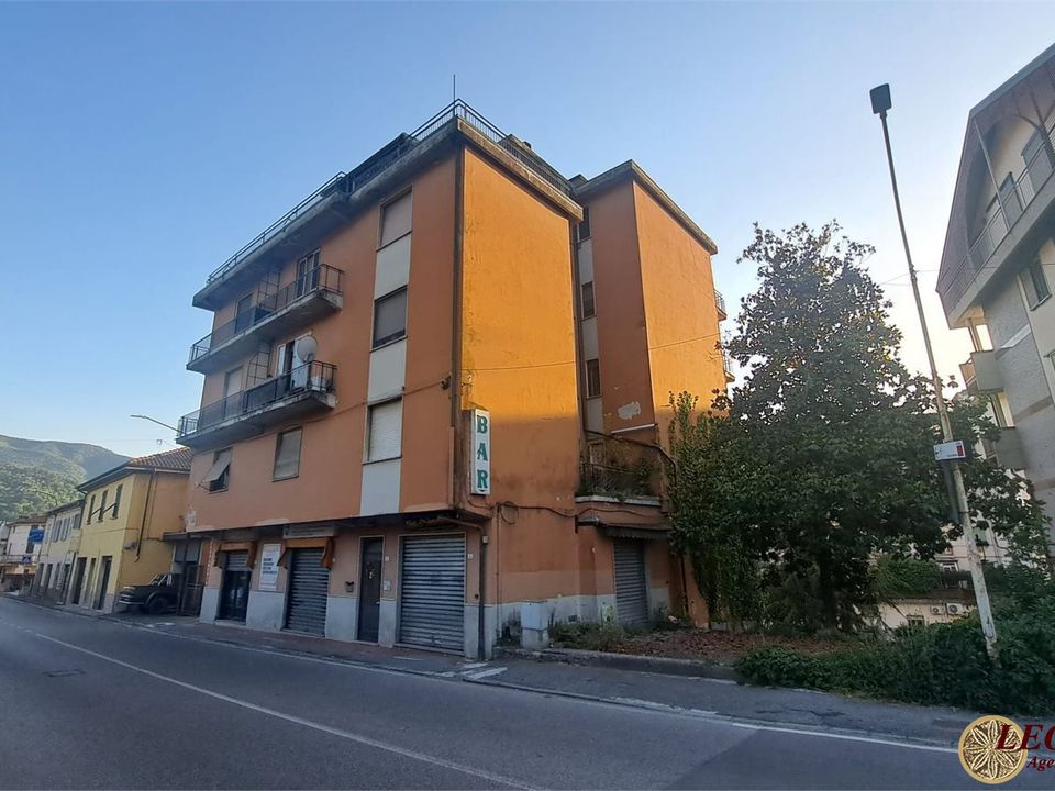 Lejlighed i Aulla, Massa and Carrara - foto 1
