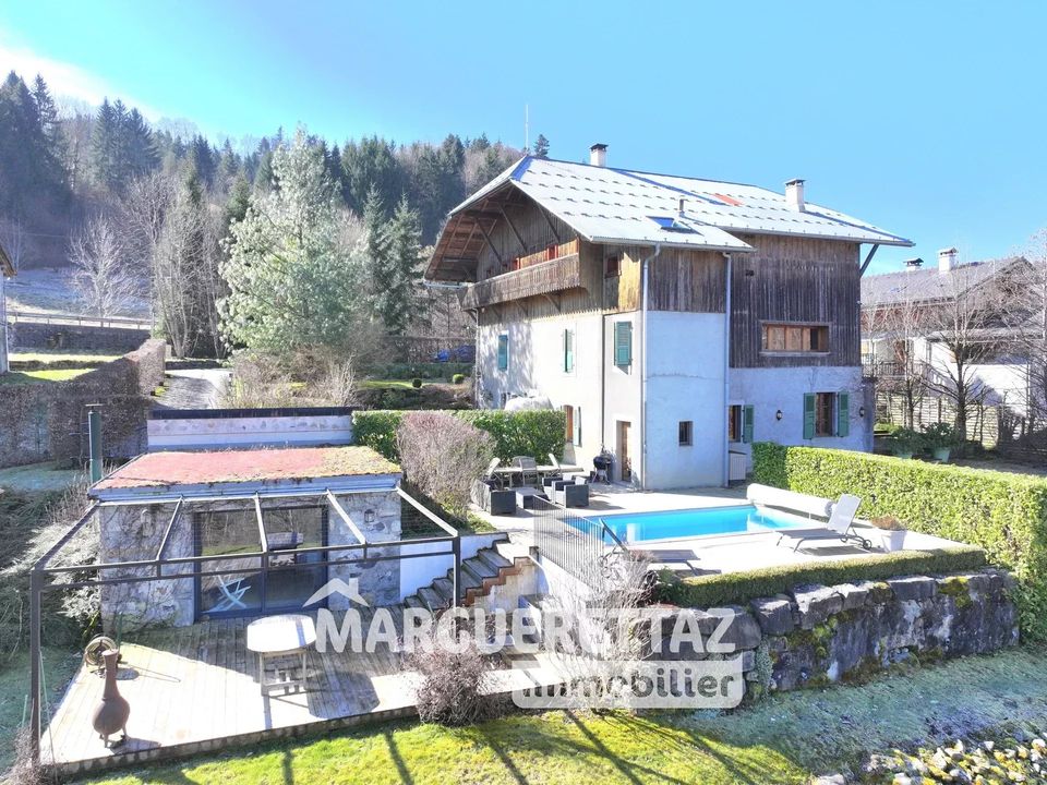 Villa i La Rivière-Enverse, Haute-Savoie - foto 1