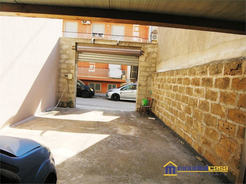 Parkeringsplads i Pachino, Siracusa - foto 3