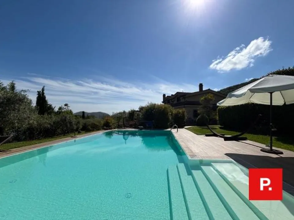 Villa i Castel Morrone, Caserta - bilde 1
