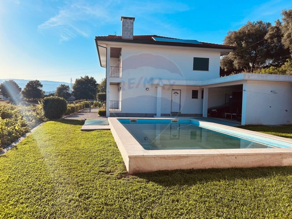 Villa a Ponte da Barca, Viana do Castelo - foto 1