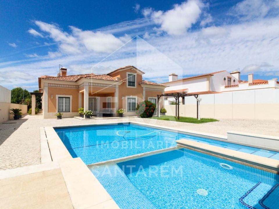 Villa i Almeirim, Santarem - foto 1