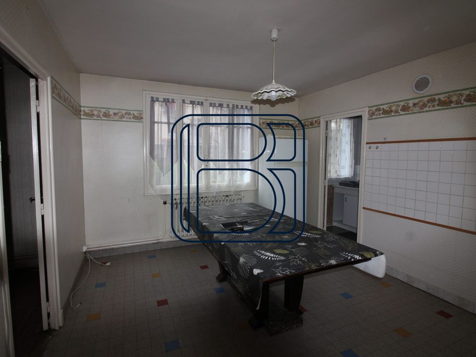 Villa in Ambert, Puy-de-Dome - foto 2