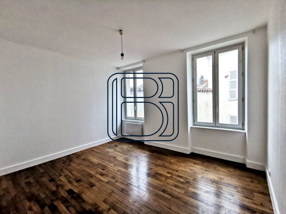 Apartment in Ambert, Puy-de-Dome - photo 3