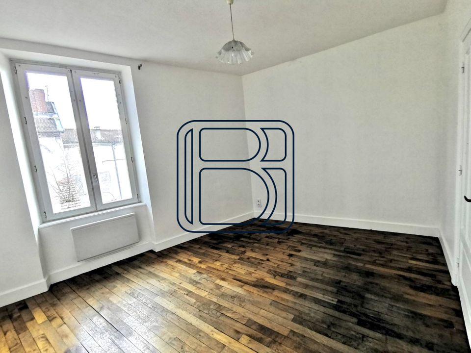 Apartment in Ambert, Puy-de-Dome - photo 5