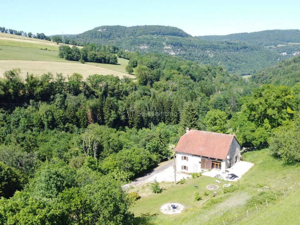 Gårdshus i Saint-Hippolyte, Doubs - bilde 2