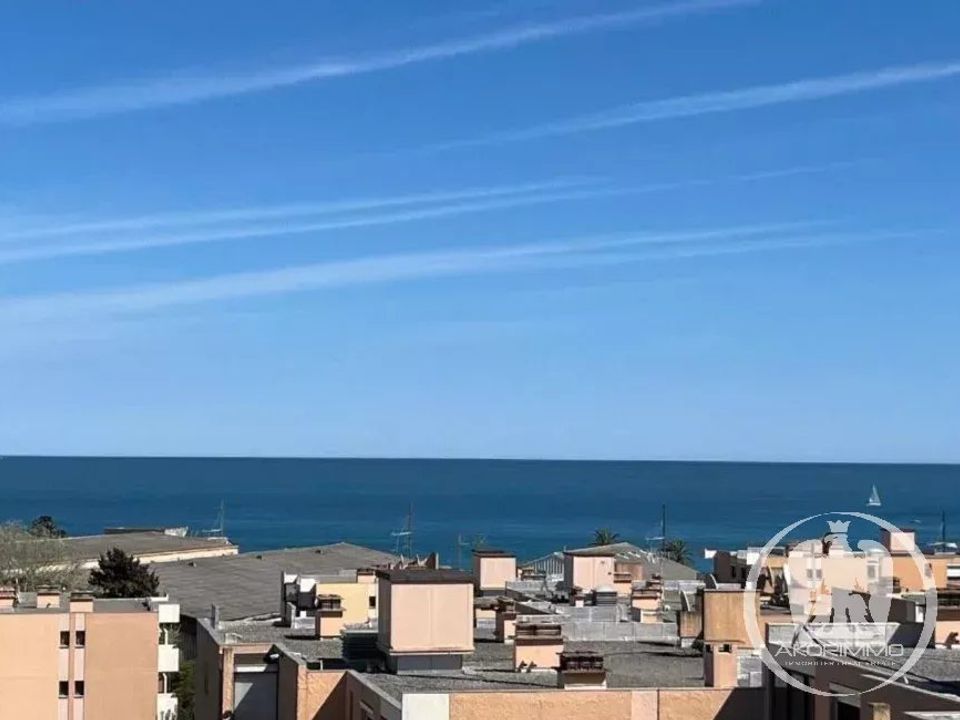 Lejlighed i Antibes, Alpes-Maritimes - foto 1