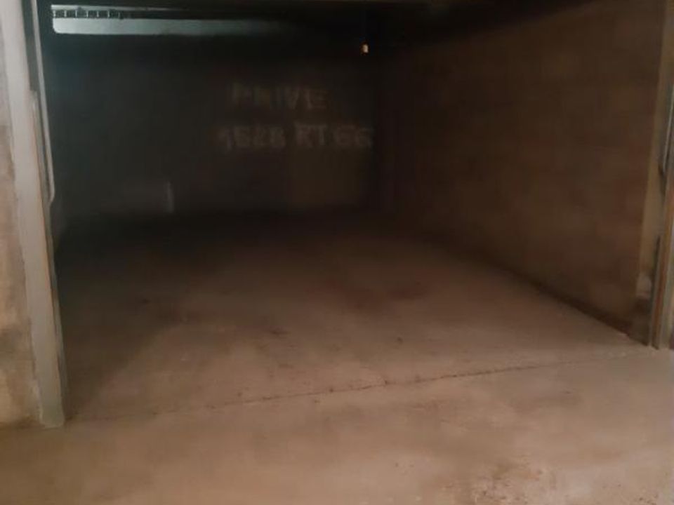 Garage i Perpignan, Pyrenees-Orientales - foto 2