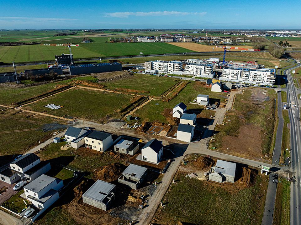 Helårsgrund i Bretteville-sur-Odon, Calvados - foto 1