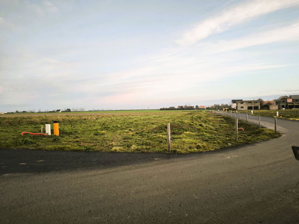 Helårsgrund i Cresserons, Calvados - foto 1