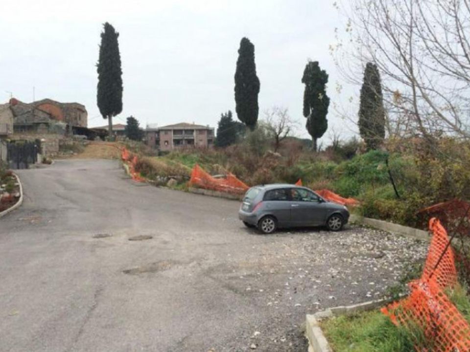Helårsgrund i Castelnuovo Berardenga, Siena - foto 2