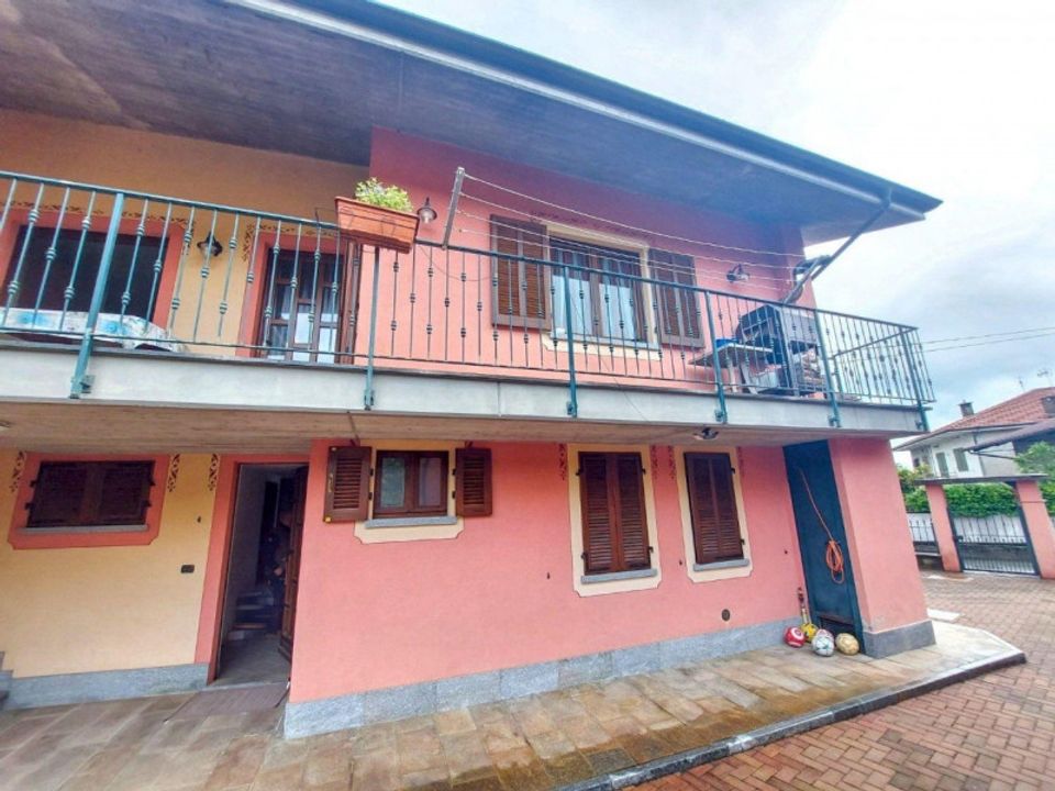 Lejlighed i Bagnolo Piemonte, Cuneo - foto 4