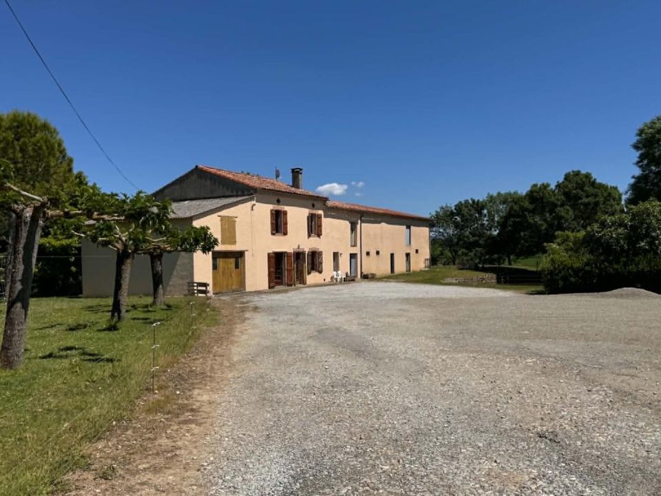 Farm hus i Saint-Felix-Lauragais, Haute-Garonne - foto 1