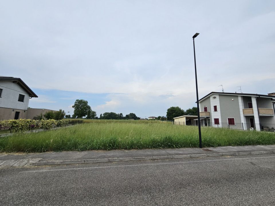 Helårsgrund i Ponso, Padua - foto 3